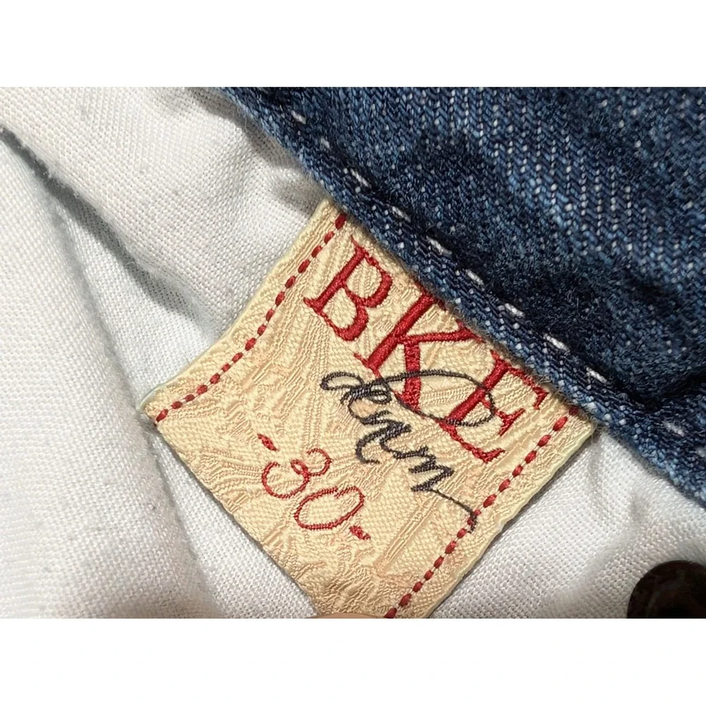 BKE Denim Shorts Women 30 Blue Hannah Capri Long Distressed Vintage Y2K Cotton